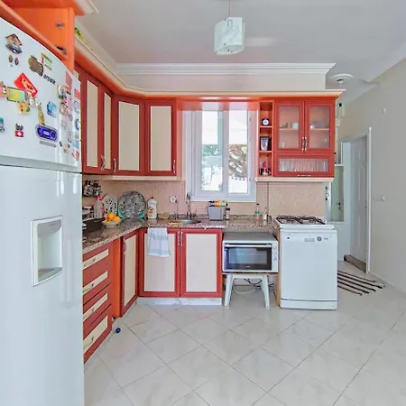 Enjoy Albergue Çeşme